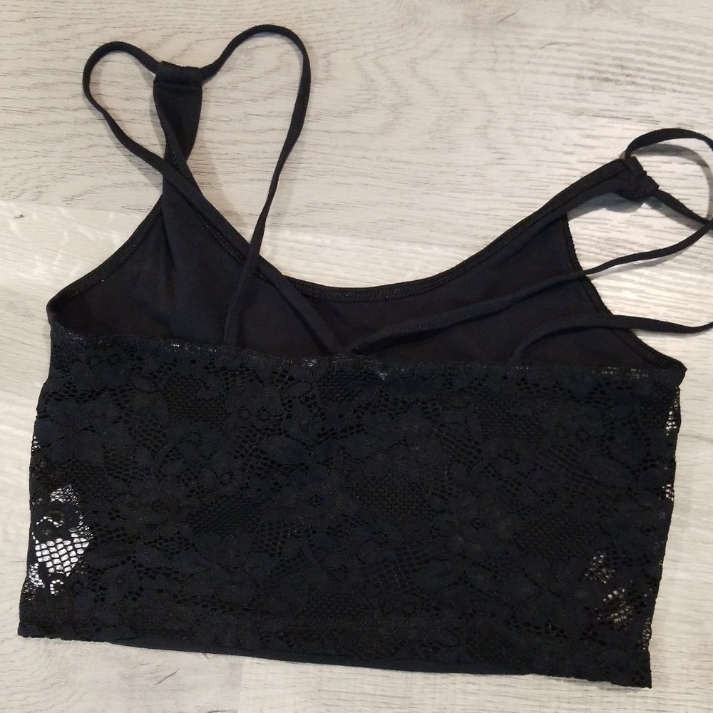 american eagle cropped lace back cami Small